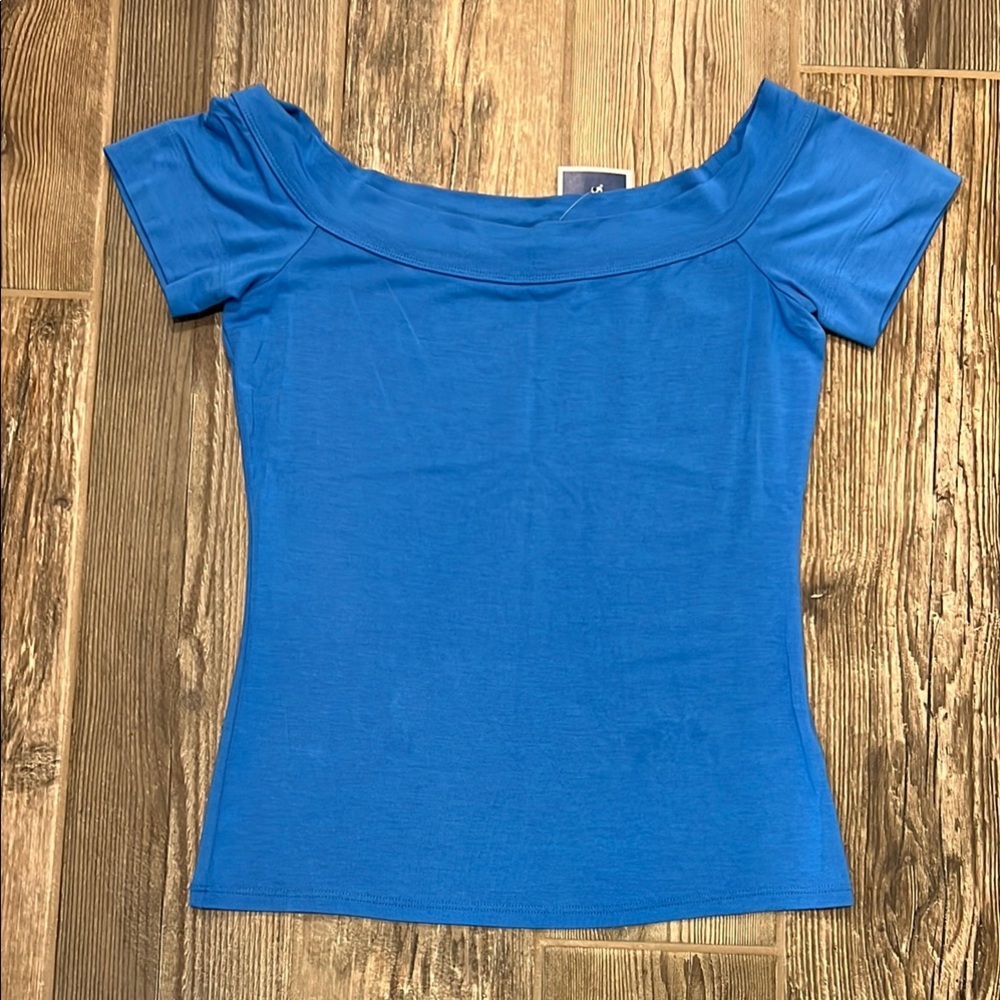 Buttery Soft Elegant Blue Off-Shoulder Top Small